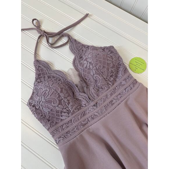 NWT Speechless Scalloped Lace Fit & Flare Dress Lavender Cocktail Size 7 JUNIORS - Picture 3 of 8